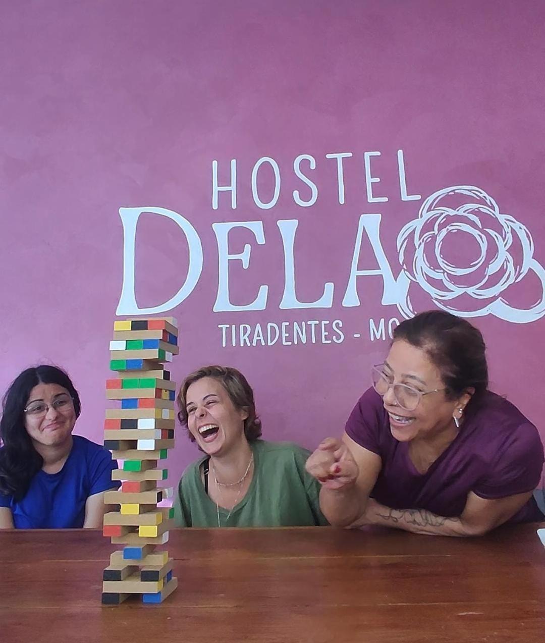 Hostel Dela Tiradentes Exterior photo